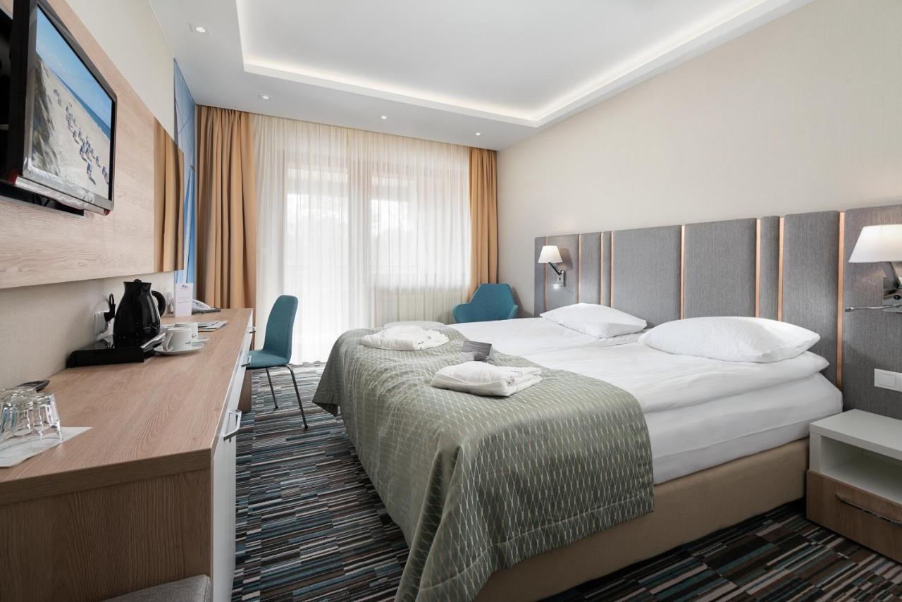 Hotel Dom Zdrojowy Resort & Spa - Destigo Hotels Jastarnia Exterior photo