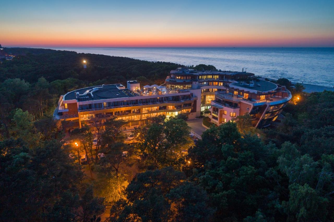 Hotel Dom Zdrojowy Resort & Spa - Destigo Hotels Jastarnia Exterior photo